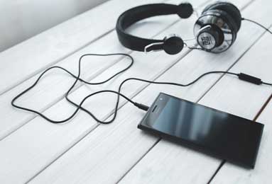 欧冠|残阵亦能碾压！皇马3：0大胜曼城